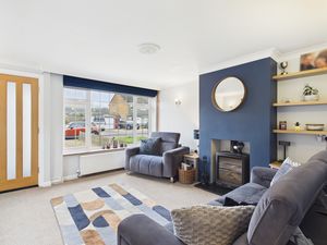 Sitting Room- click for photo gallery